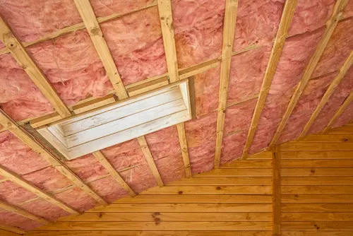 attic insulation travellight Shutterstock 1